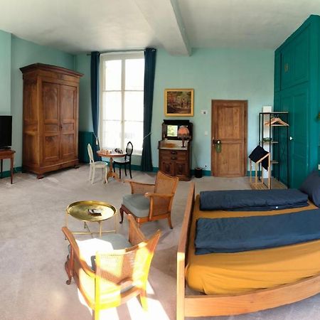 Le Grand Barrois Bed & Breakfast Crecy-la-Chapelle Bagian luar foto
